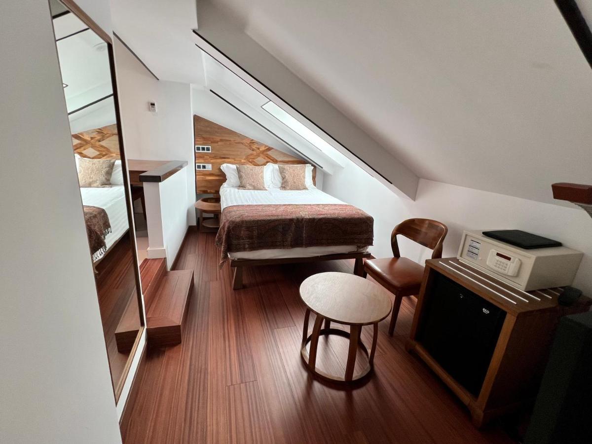 Anahita Boutique Hotel Malaga Bagian luar foto