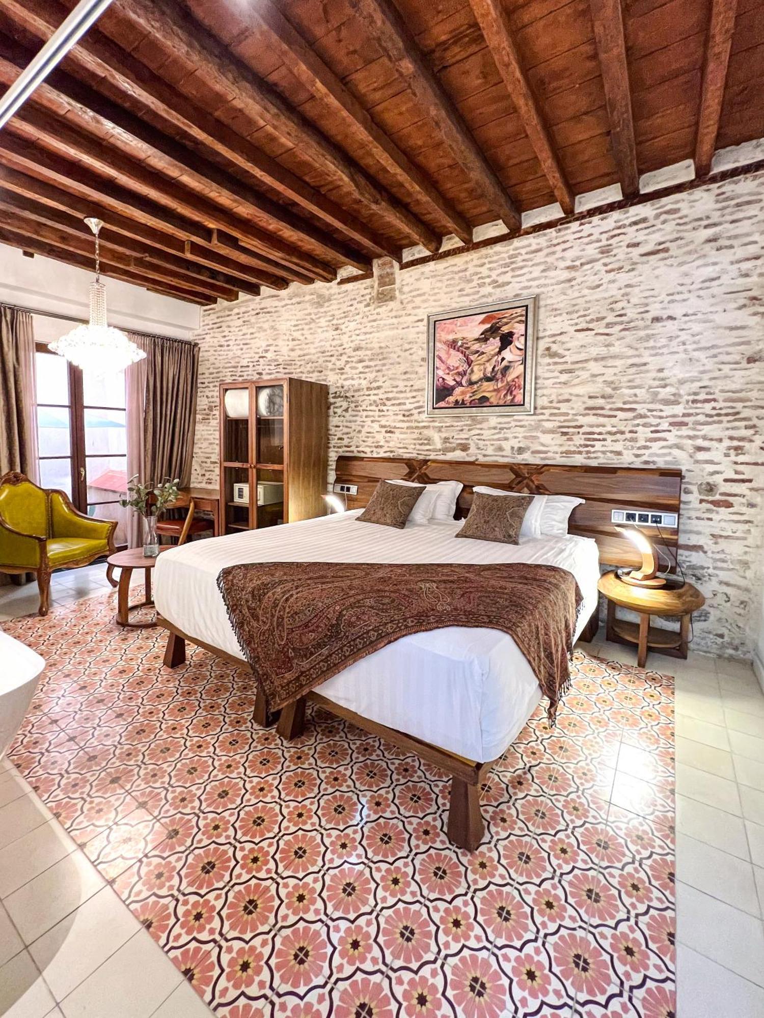 Anahita Boutique Hotel Malaga Bagian luar foto