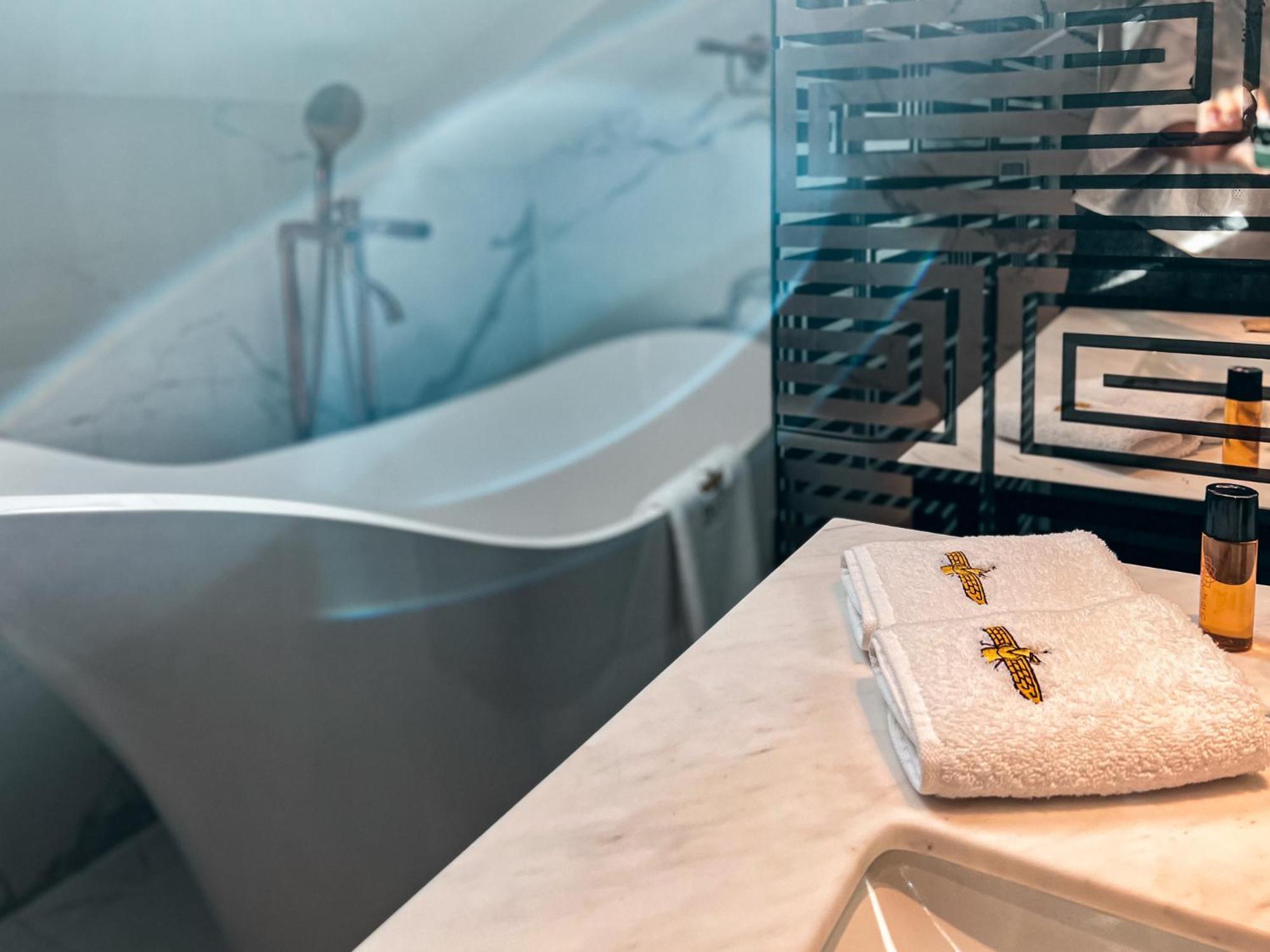 Anahita Boutique Hotel Malaga Bagian luar foto