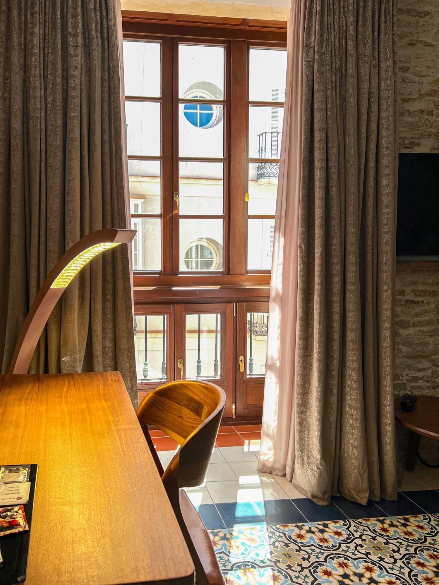Anahita Boutique Hotel Malaga Bagian luar foto
